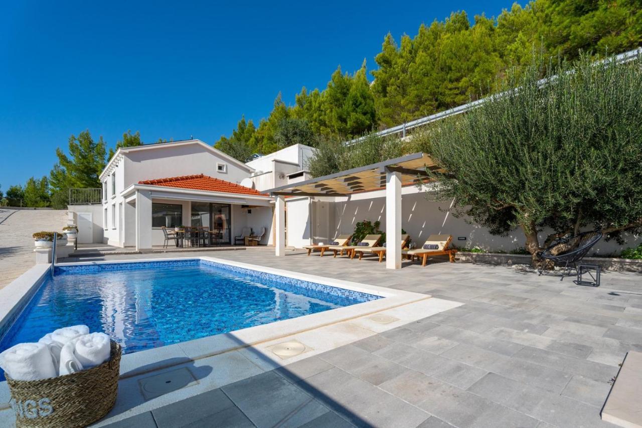 Villa Dream With Private Pool, 2 Bedrooms With En-Suite Bathrooms, Sea View Omiš Екстериор снимка