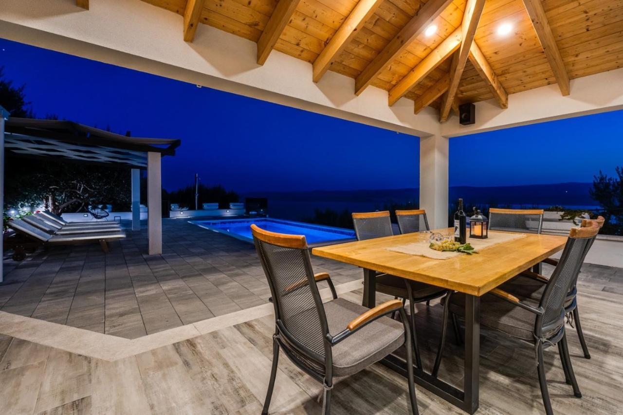 Villa Dream With Private Pool, 2 Bedrooms With En-Suite Bathrooms, Sea View Omiš Екстериор снимка